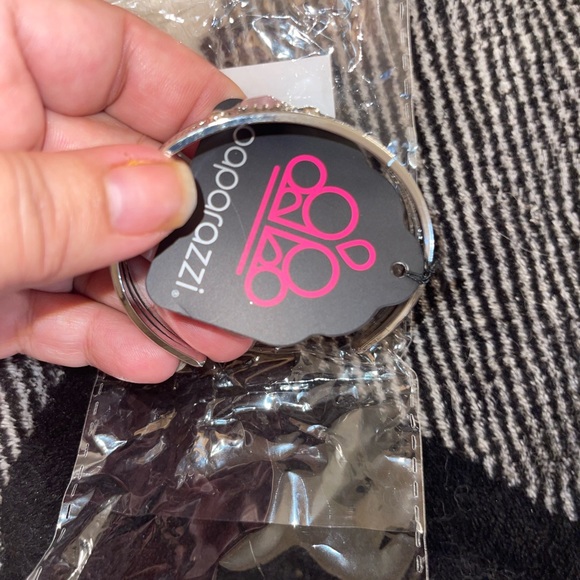 Beautiful - Picture 2 of 2